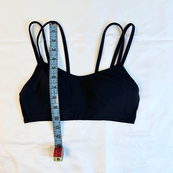 Lululemon Like a Cloud Bra Light Support *B/C Cup - Black - 4 - Picture 13 of 14